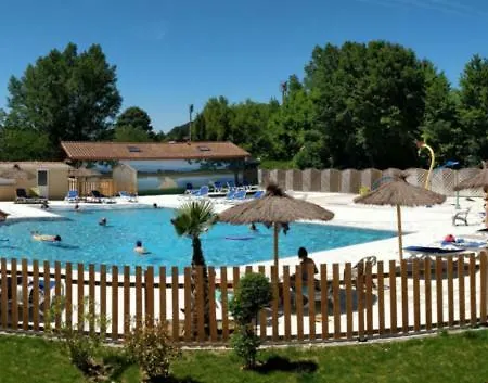 Camping Peyrelevade Brantôme